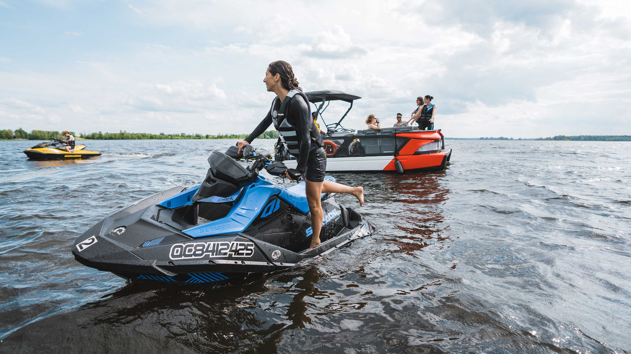 Group of friends on an Uncharted Society's adventure with a Sea-Doo SWITCH and Personal watercraft