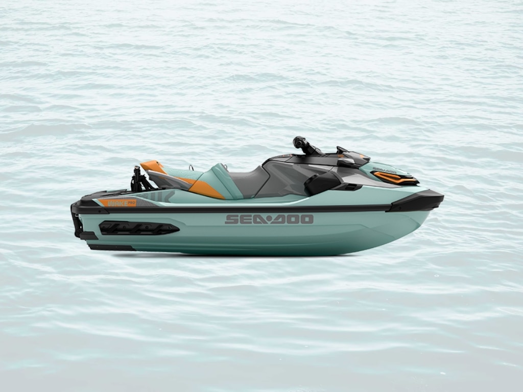 2022 Wake Pro 230