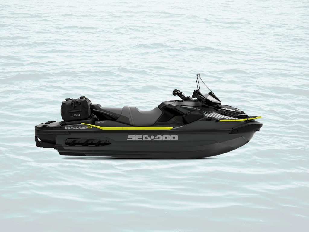 2024 Explorer Pro 230