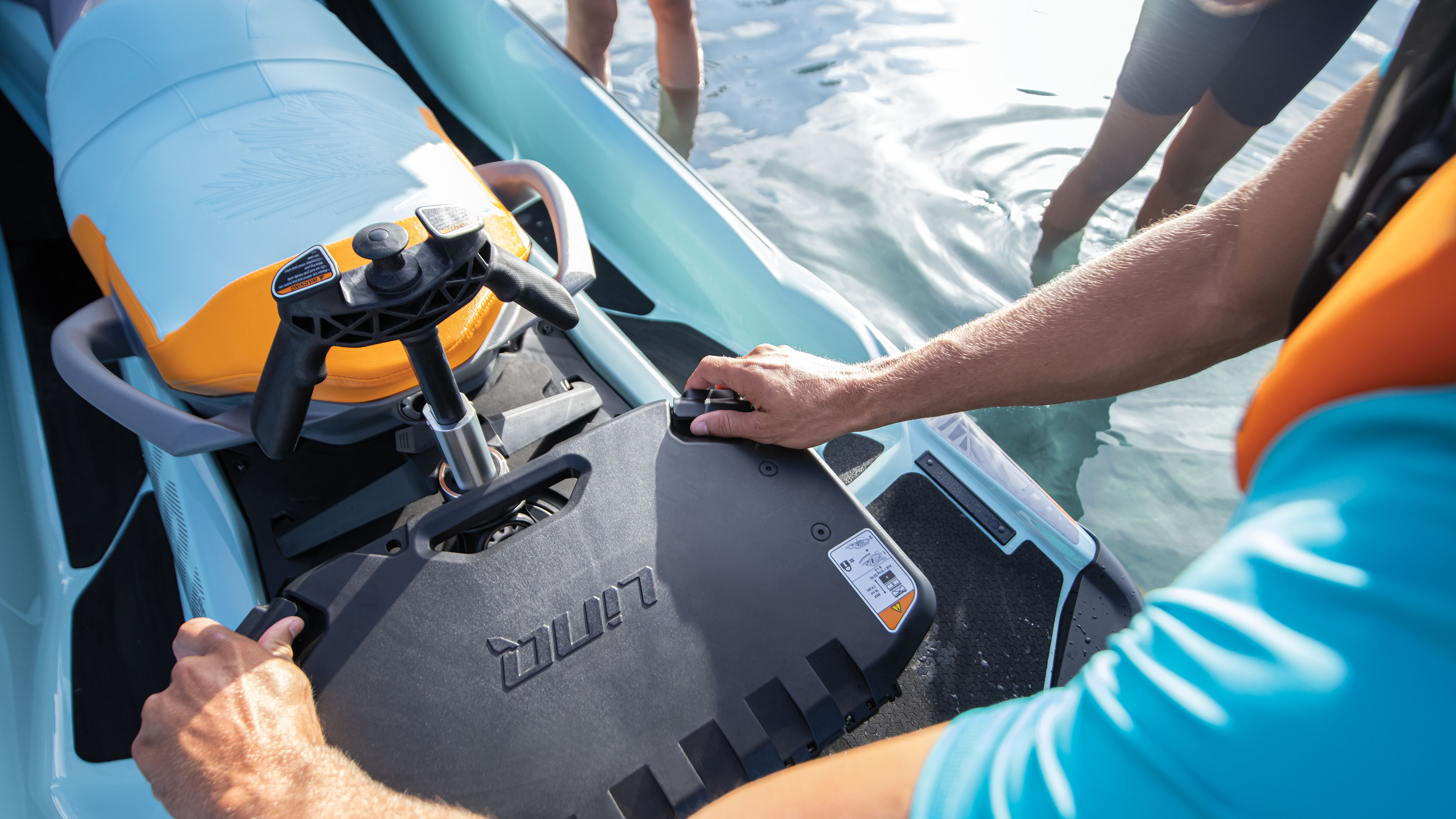 Using LinQ Accessories on your personal watercraft - Sea-Doo