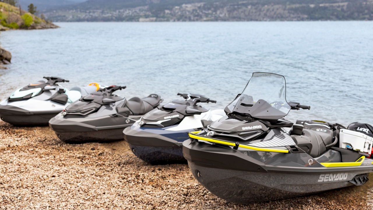 2024 Sea-Doo RXP-X 325 - Racing Personal Watercraft