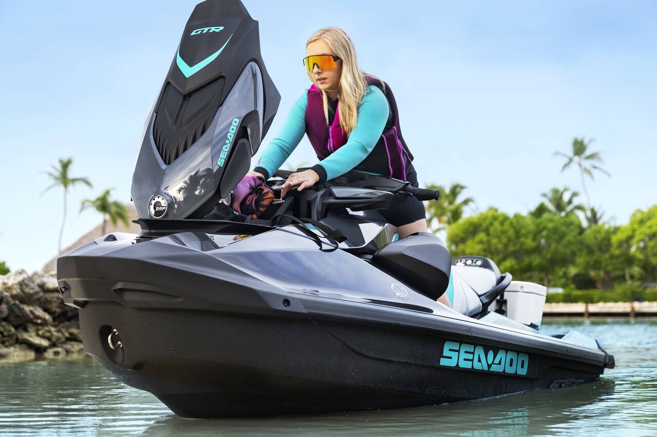 2025 Sea-Doo GTR 230 Performance Personal Watercraft