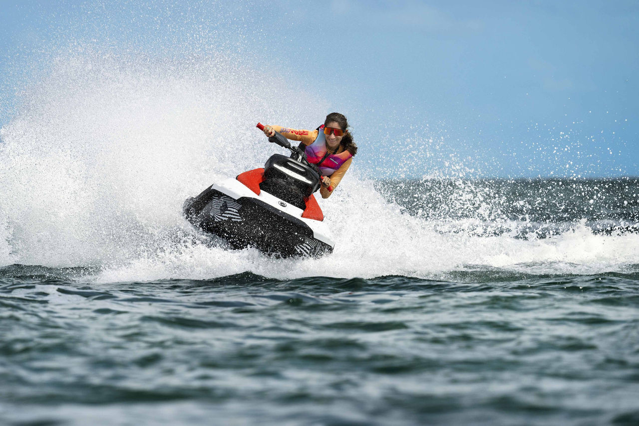 Real Review: JetPilot Apex Side-Entry Nylon Vest - The Watercraft Journal   the best resource for JetSki, WaveRunner, and SeaDoo enthusiasts and most  popular Personal WaterCraft site in the world!